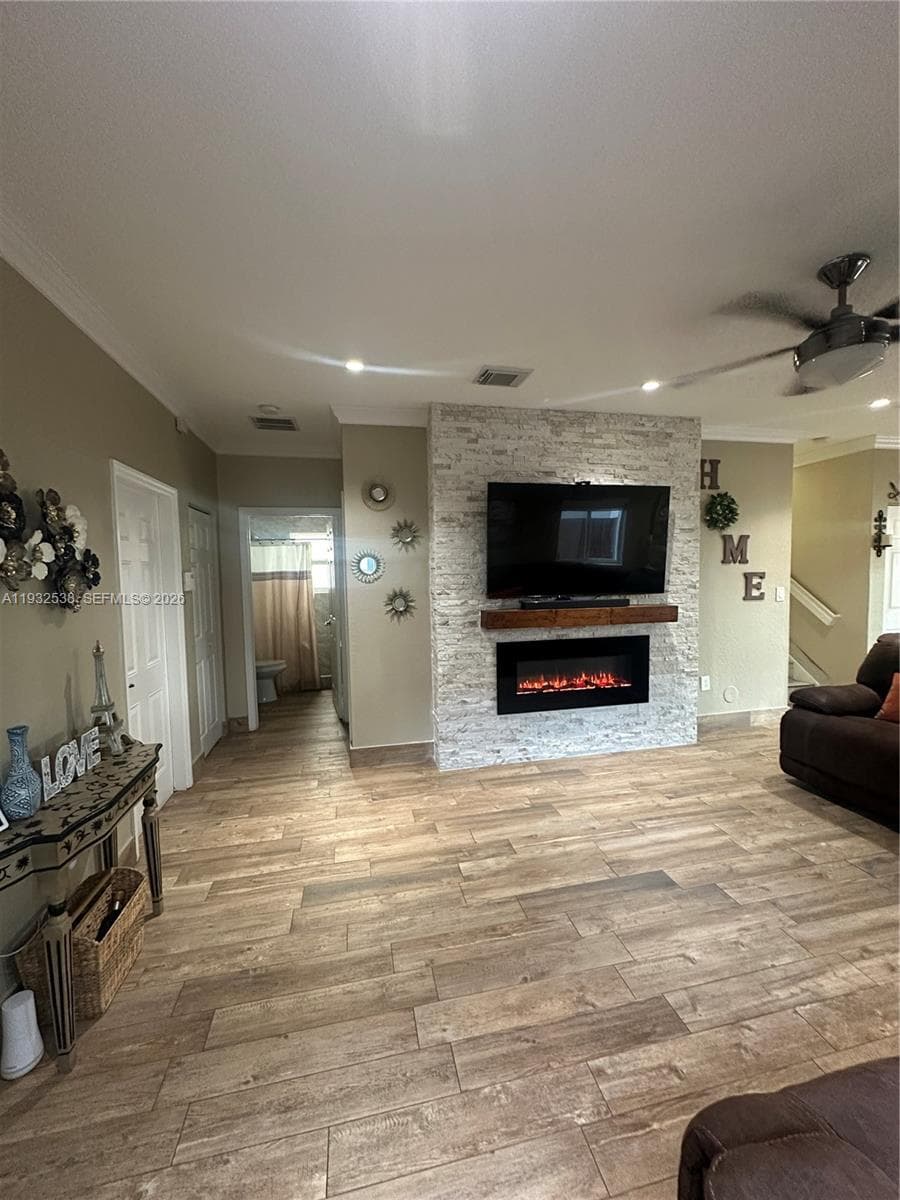 3134 NE 3rd Dr, Homestead FL 33033 photo 4