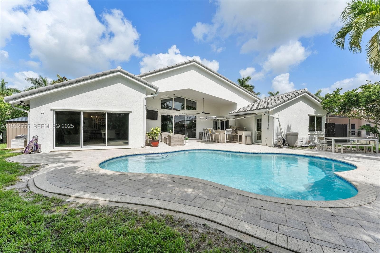 550 NW 110th Ave, Plantation FL 33324 photo 5