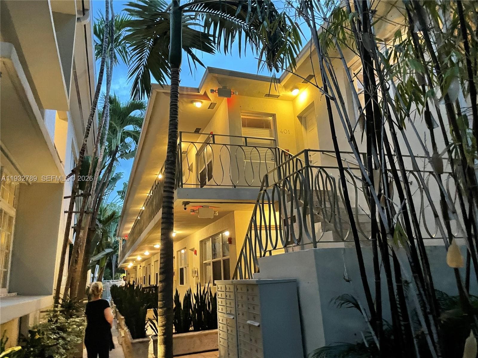 1340 Drexel Ave # 406, Miami Beach FL 33139