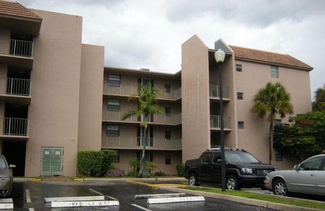 3100 N Pine Island Road # 202, Sunrise FL 33351 photo 3