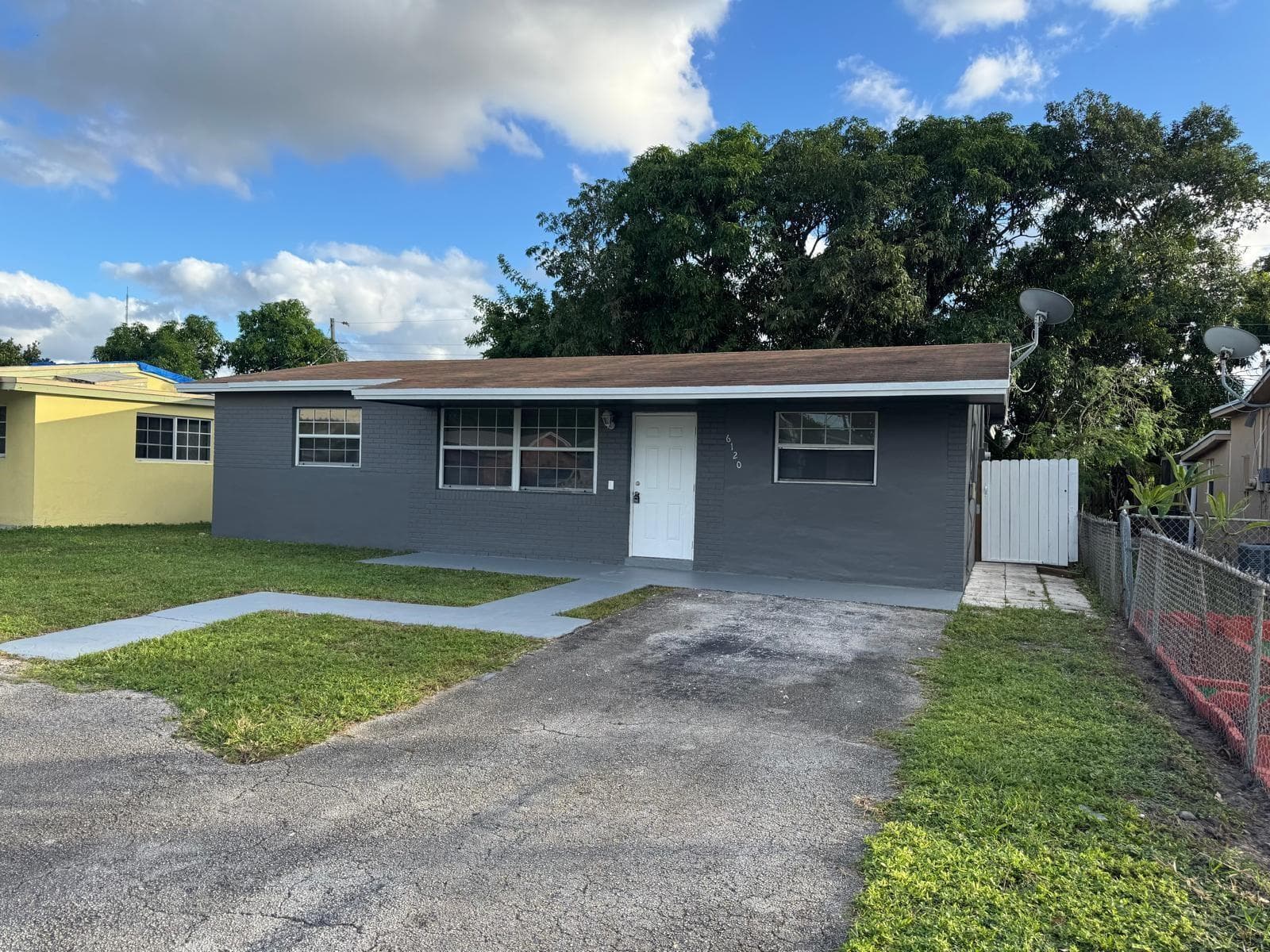6120 SW 22nd Court, Miramar FL 33023 photo 2