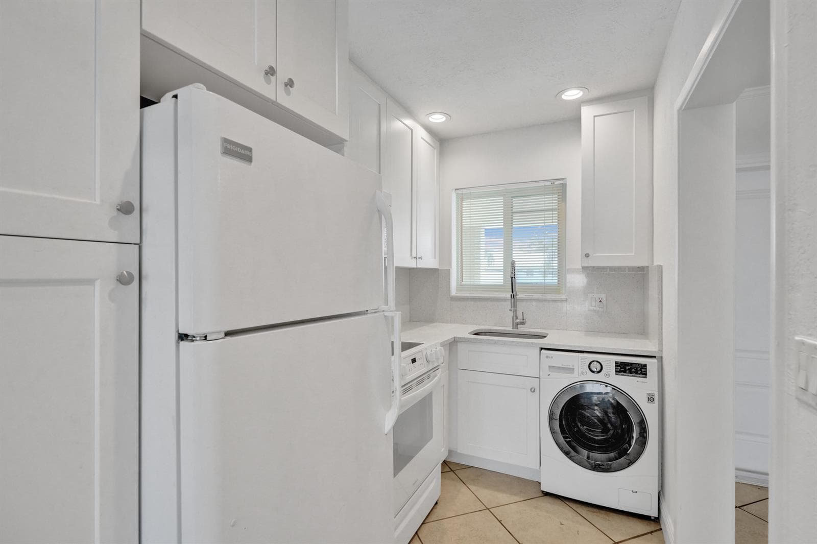 2311 NE 36th Street # 2f, Lighthouse Point FL 33064 photo 5