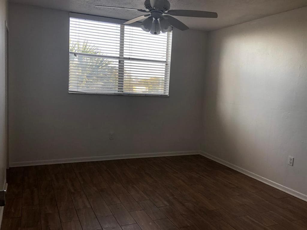 1800 SW 81st Avenue # 1304, North Lauderdale FL 33068 photo 4