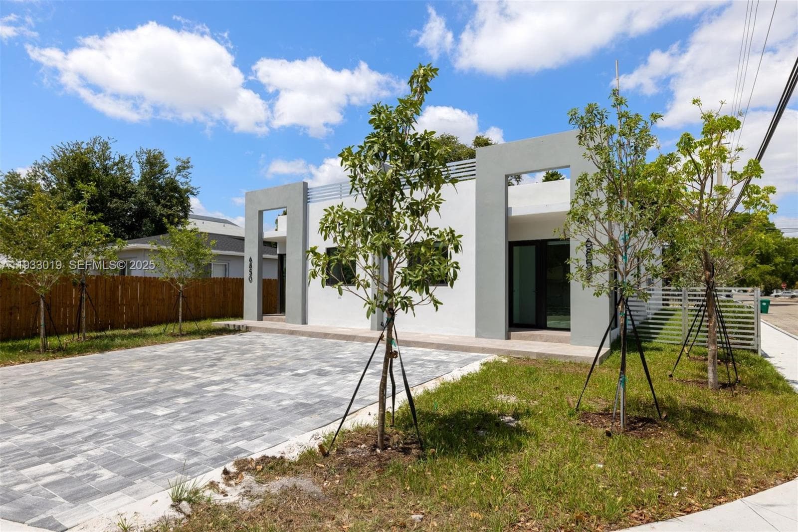 6852-6850 NW 4th AVE, Miami FL 33150 photo 2