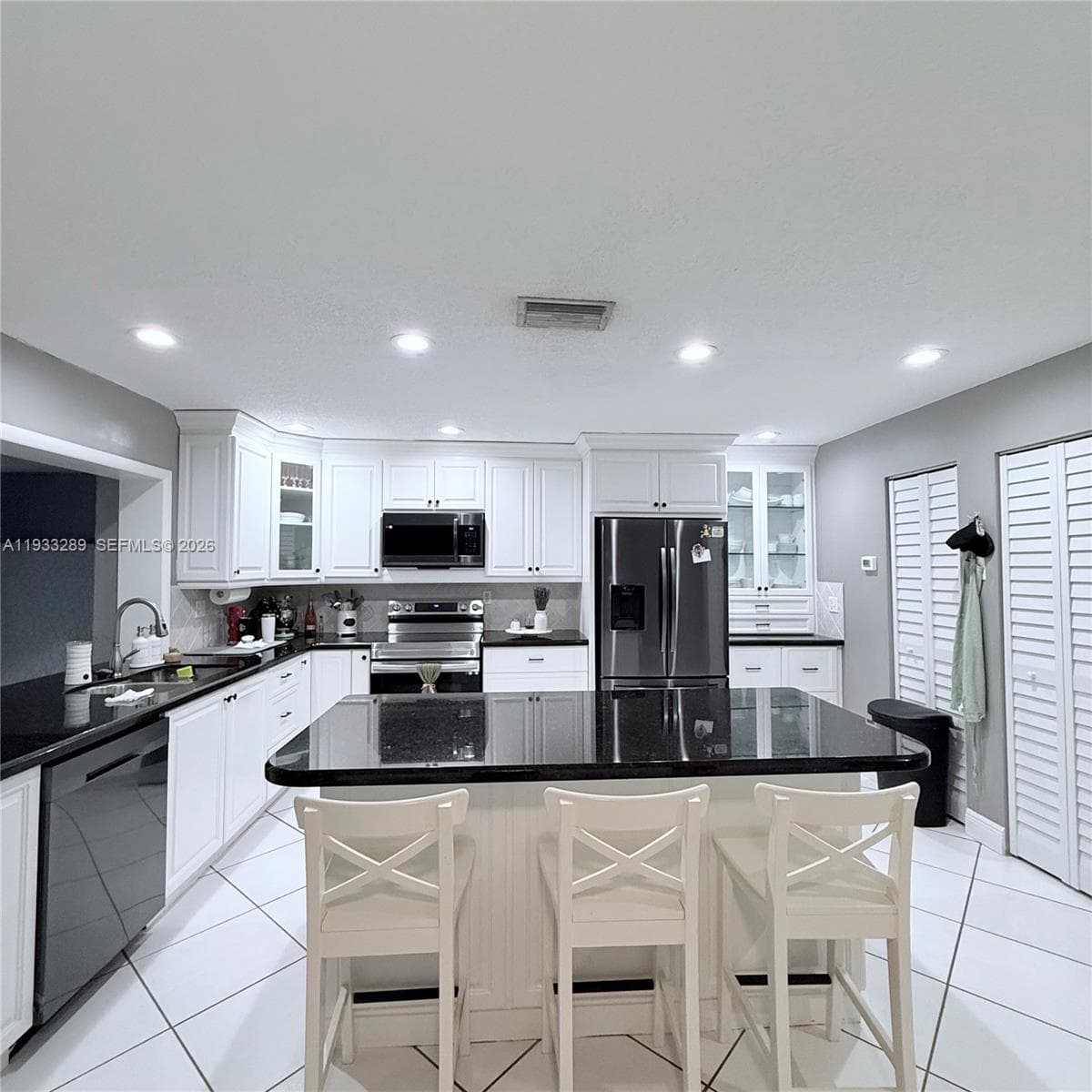 4341 Coral Springs Dr # 1G, Coral Springs FL 33065 photo 2