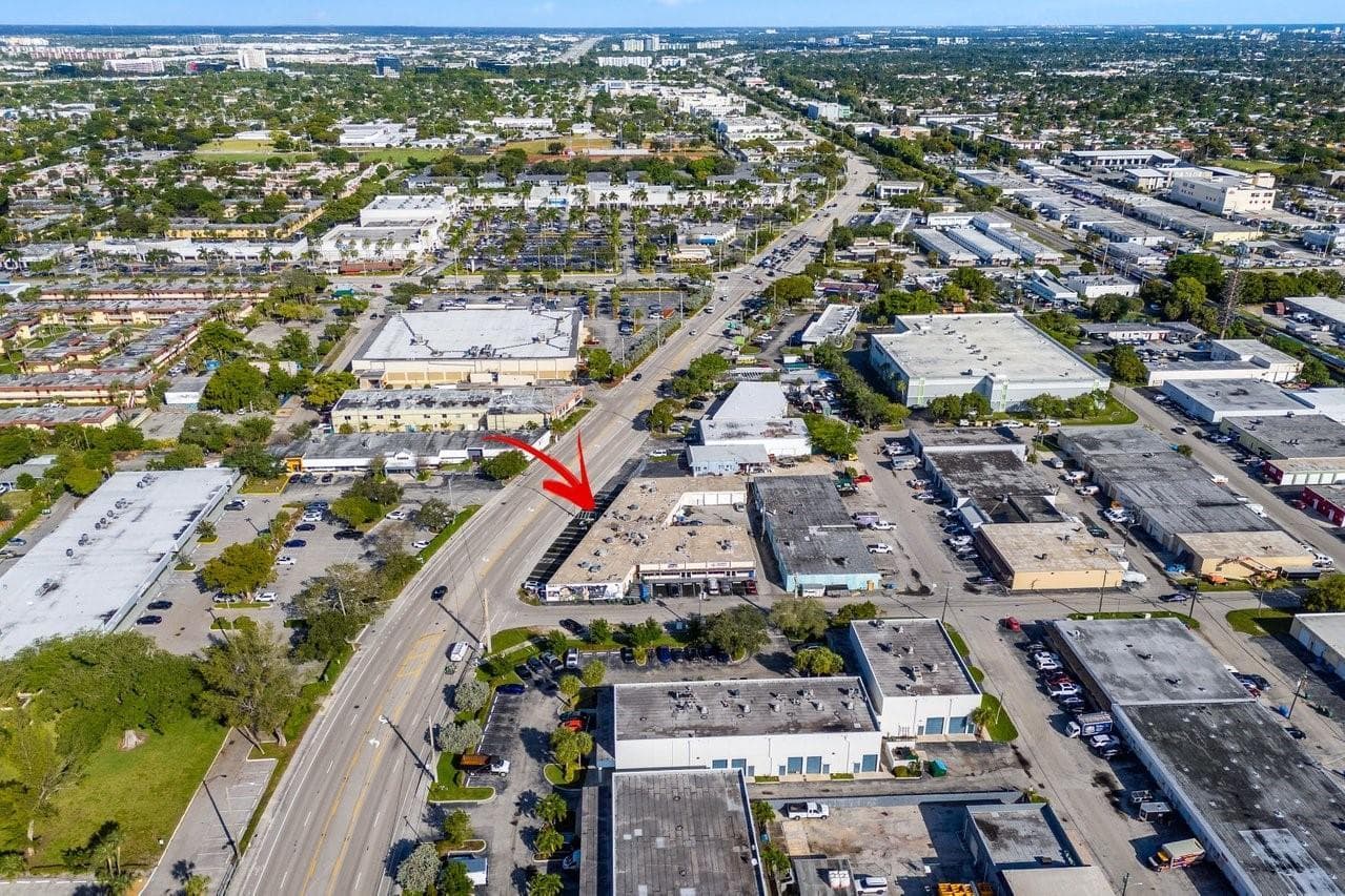 4800 N Dixie Highway, Oakland Park FL 33334 photo 3
