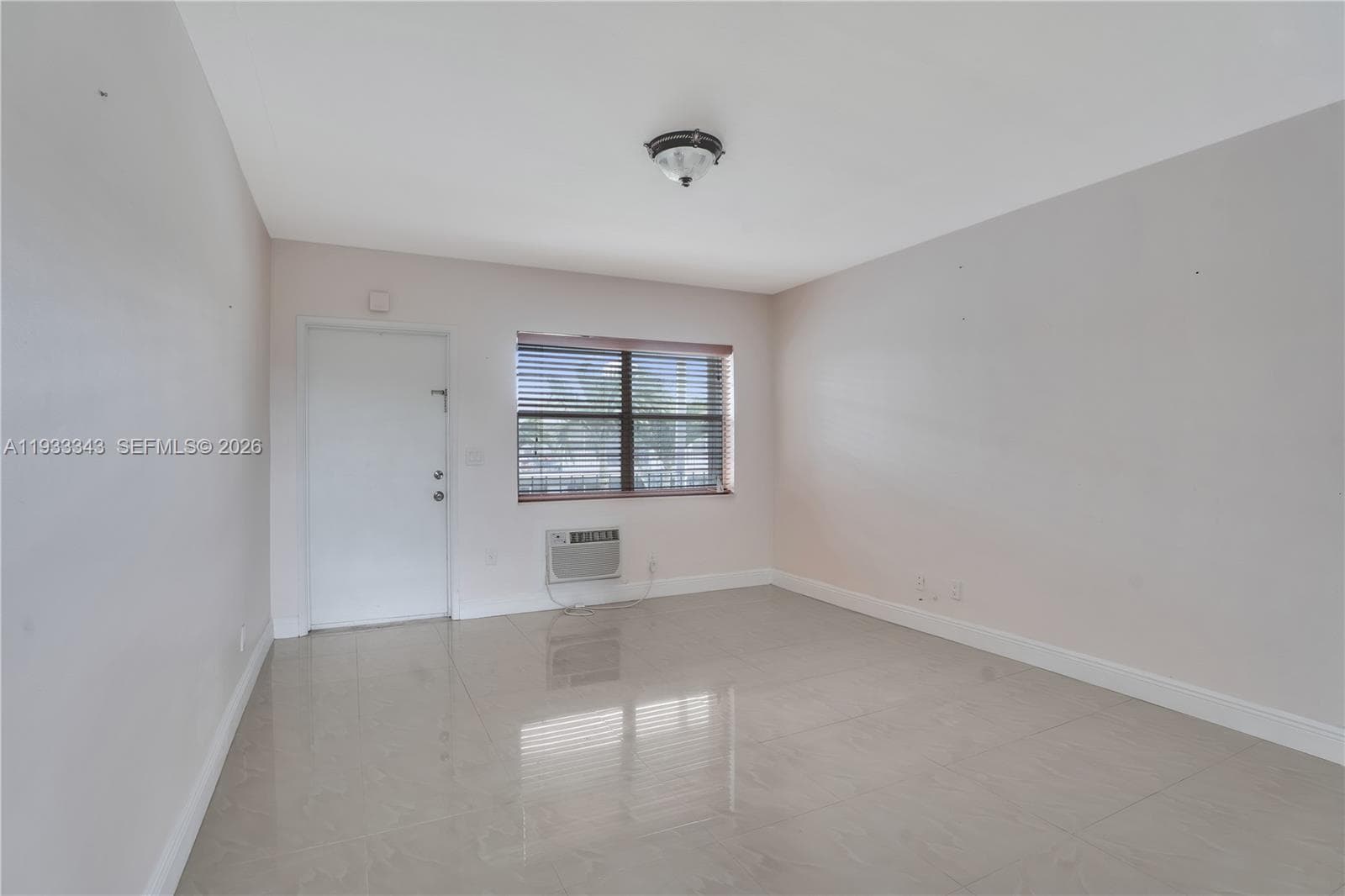 7401 Pines Blvd # 221, Pembroke Pines FL 33024 photo 5