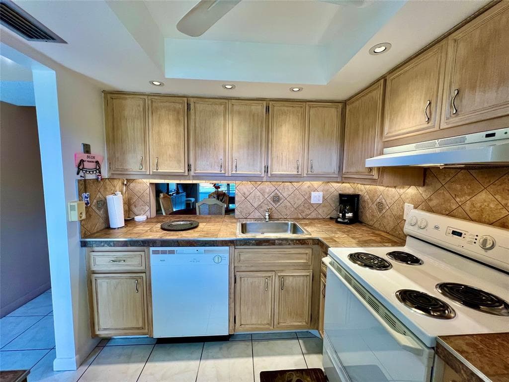 2800 NW 47th Terrace # 106b, Lauderdale Lakes, FL 33313 photo 4