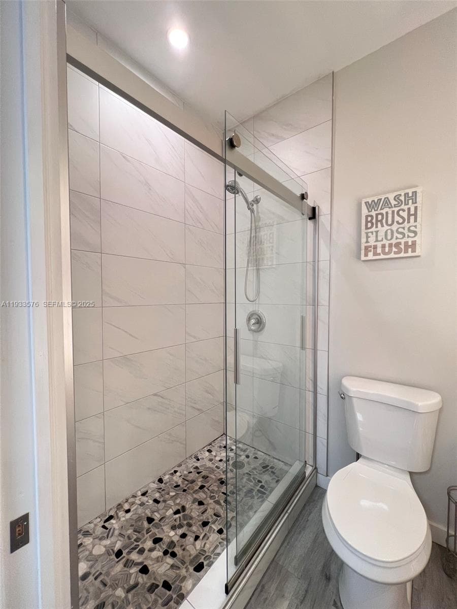 26 Diplomat Pkwy # 2308, Hallandale Beach FL 33009 photo 3