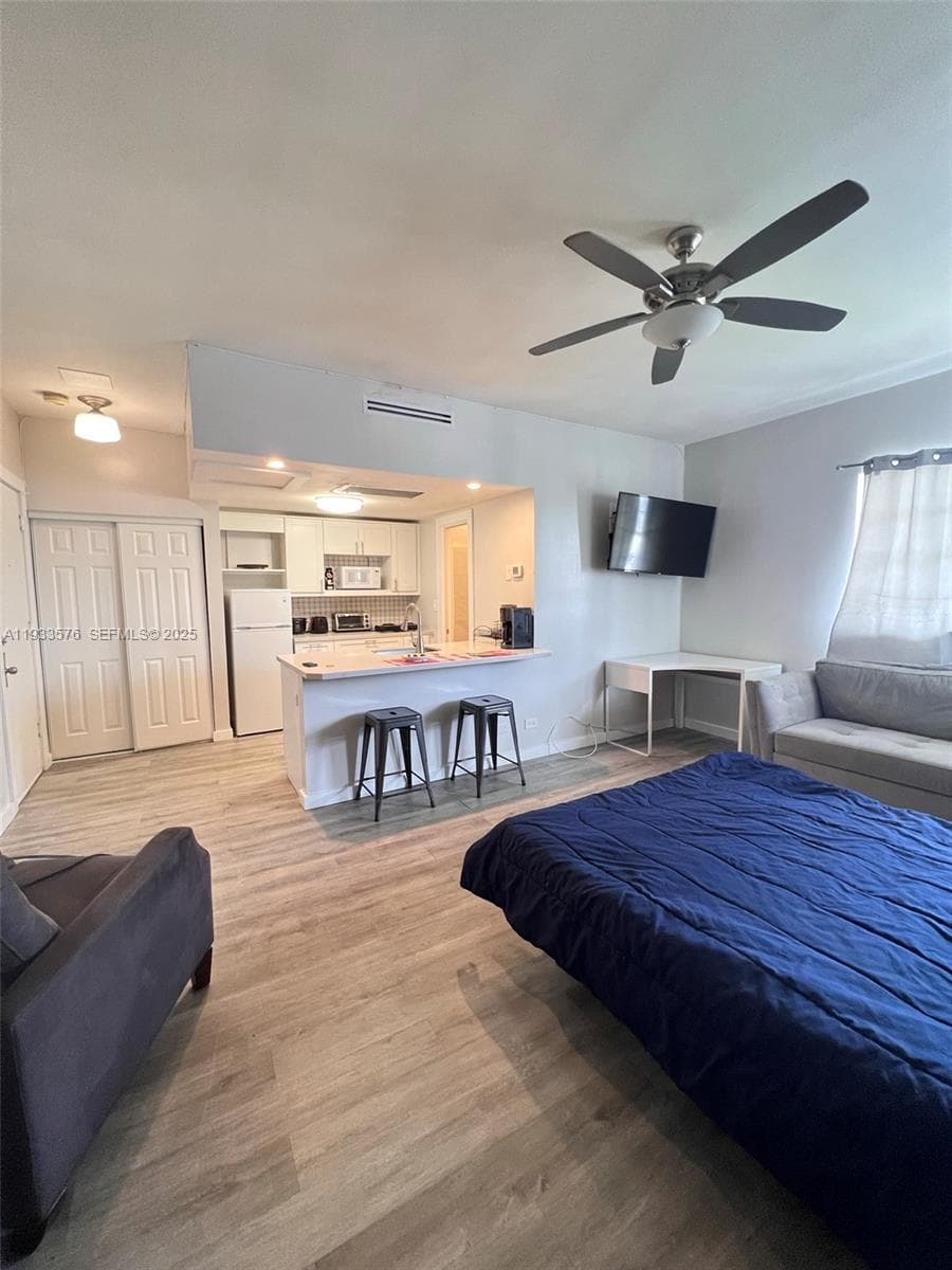 26 Diplomat Pkwy # 2308, Hallandale Beach FL 33009 photo 5