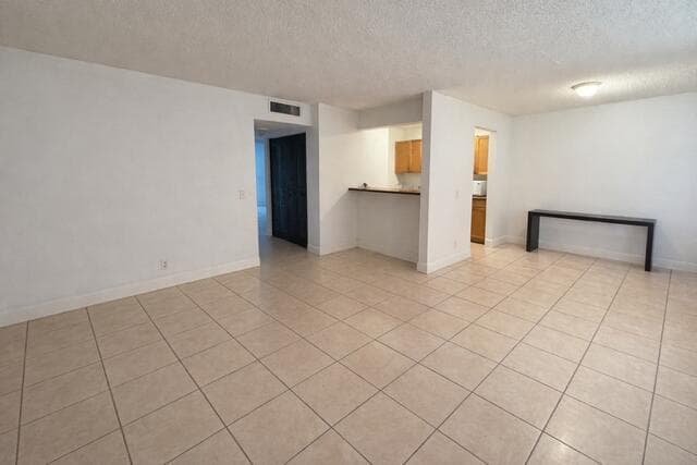 416 Meadows Circle, Boynton Beach FL 33436 photo 3