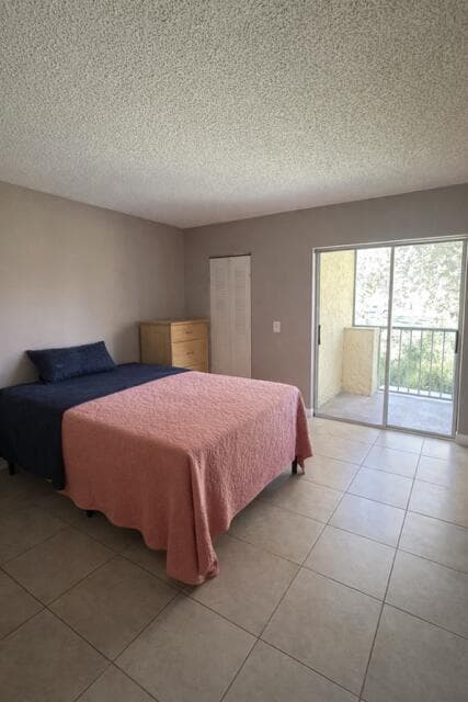 416 Meadows Circle, Boynton Beach FL 33436 photo 5