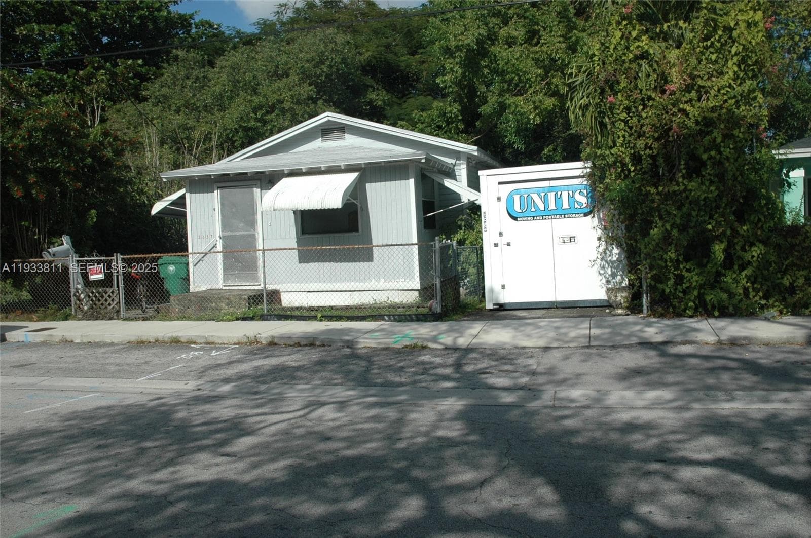 3537 Charles Ave, Miami FL 33133 photo 3