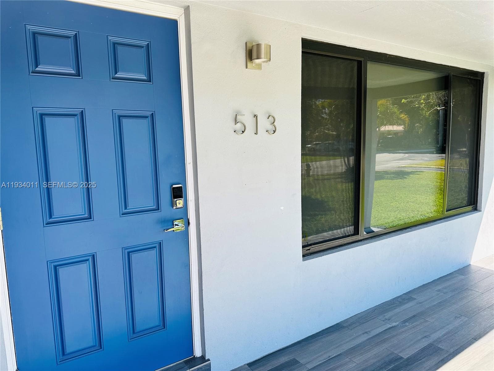 513 NW 30th St, Wilton Manors FL 33311 photo 3