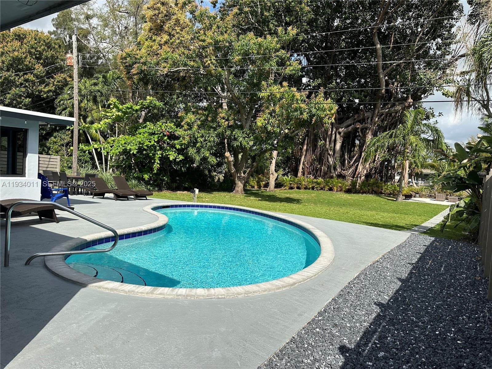 513 NW 30th St, Wilton Manors FL 33311 photo 5