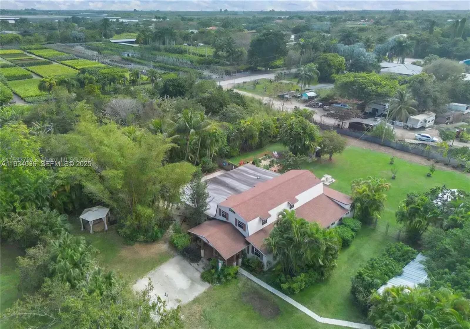 19810 SW 200th St, Miami FL 33187 photo 3