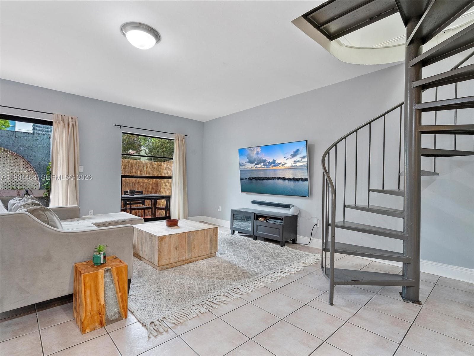 515 NE 38th St # 10, Miami FL 33137 photo 4