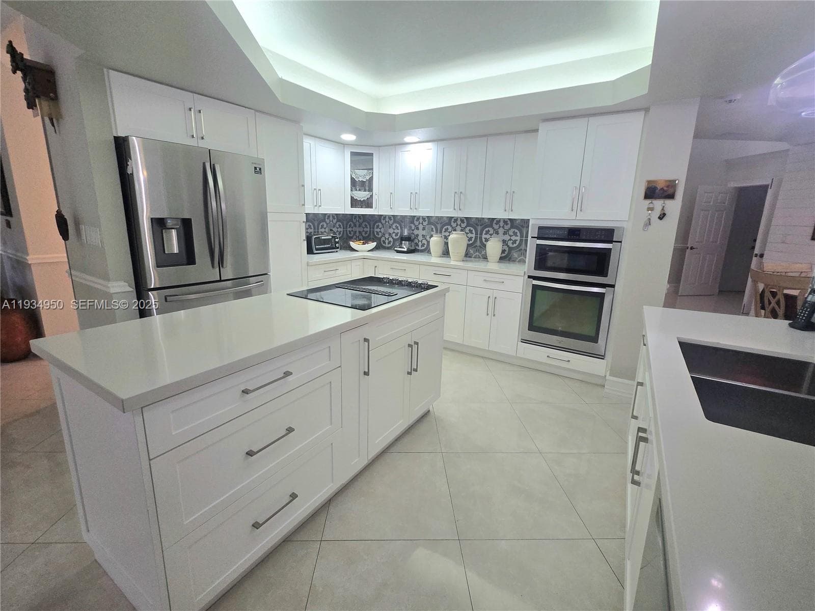 16422 NW 83rd Pl, Miami Lakes FL 33016 photo 5