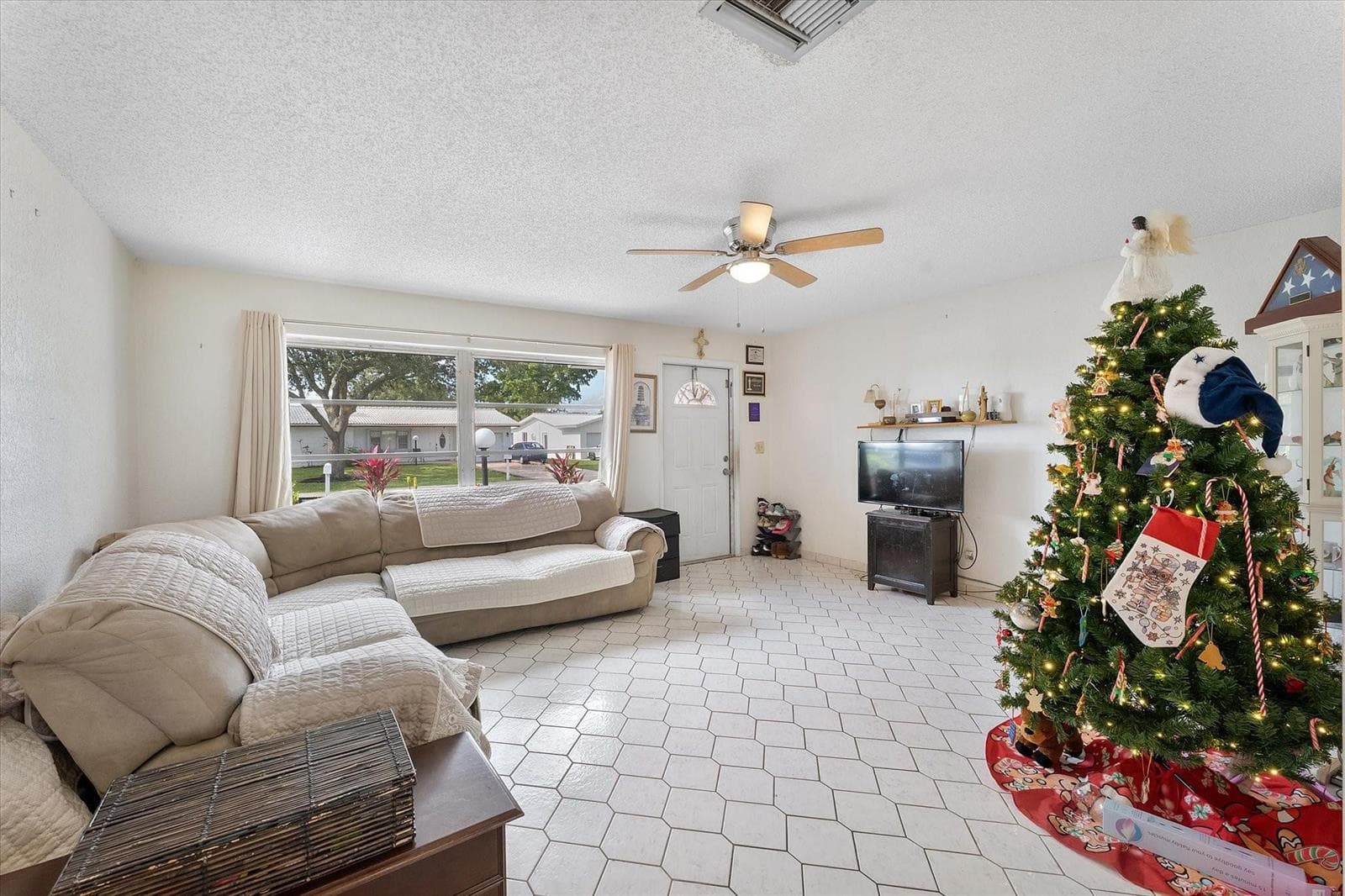 1540 NW 85th Avenue, Plantation FL 33322 photo 5