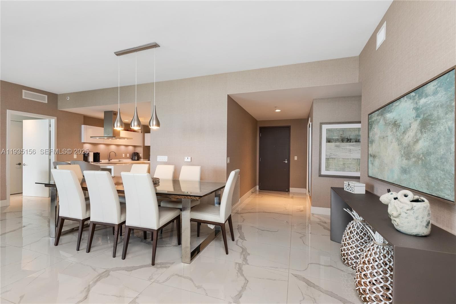 17301 Biscayne Blvd # 908, North Miami Beach FL 33160 photo 5