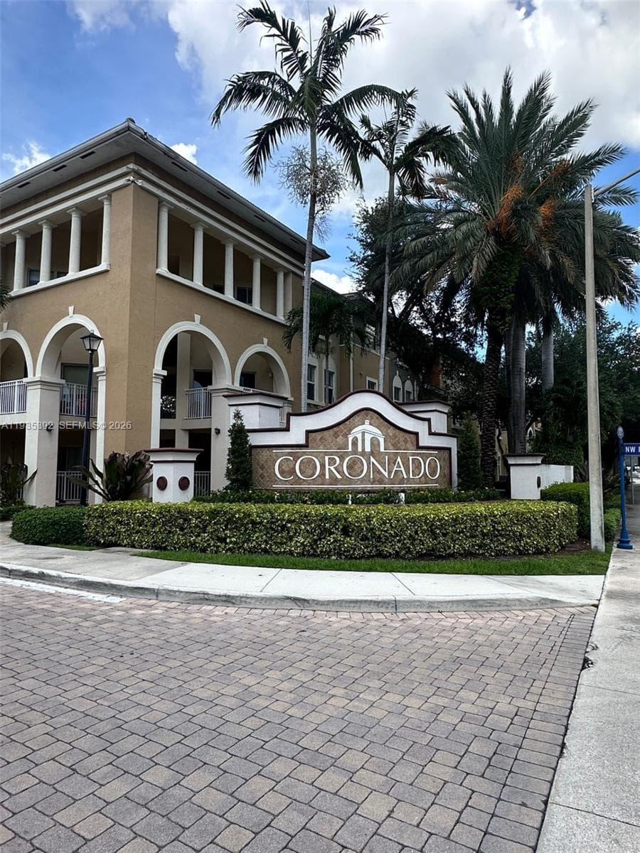10800 NW 88th Ter # 213, Doral FL 33178