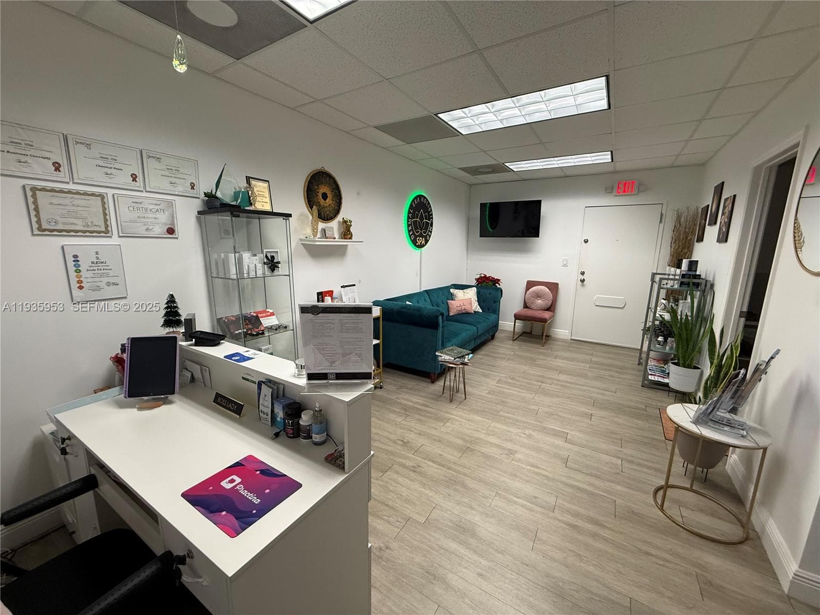 717 Ponce De Leon Blvd # 206, Coral Gables FL 33134 photo 3
