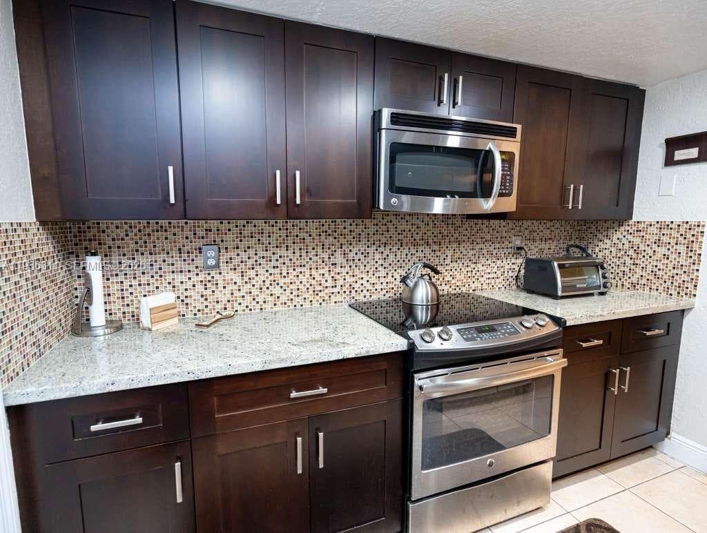 8600 SW 109th Ave # 114, Miami FL 33173 photo 2
