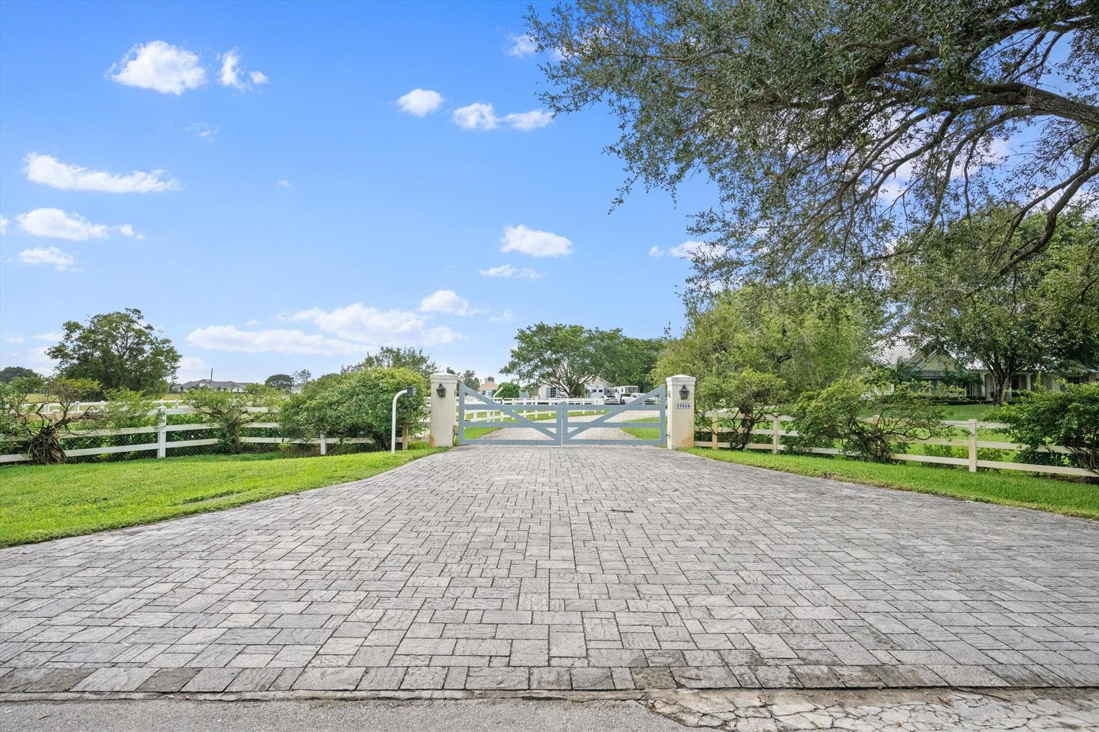 15416 Sunnyland Lane, Wellington FL 33414 photo 3