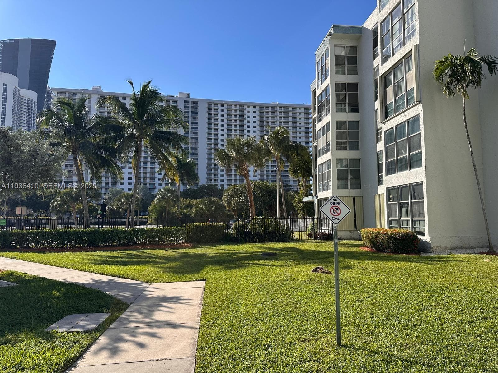 17560 Atlantic Blvd # 109, Sunny Isles Beach FL 33160 photo 5