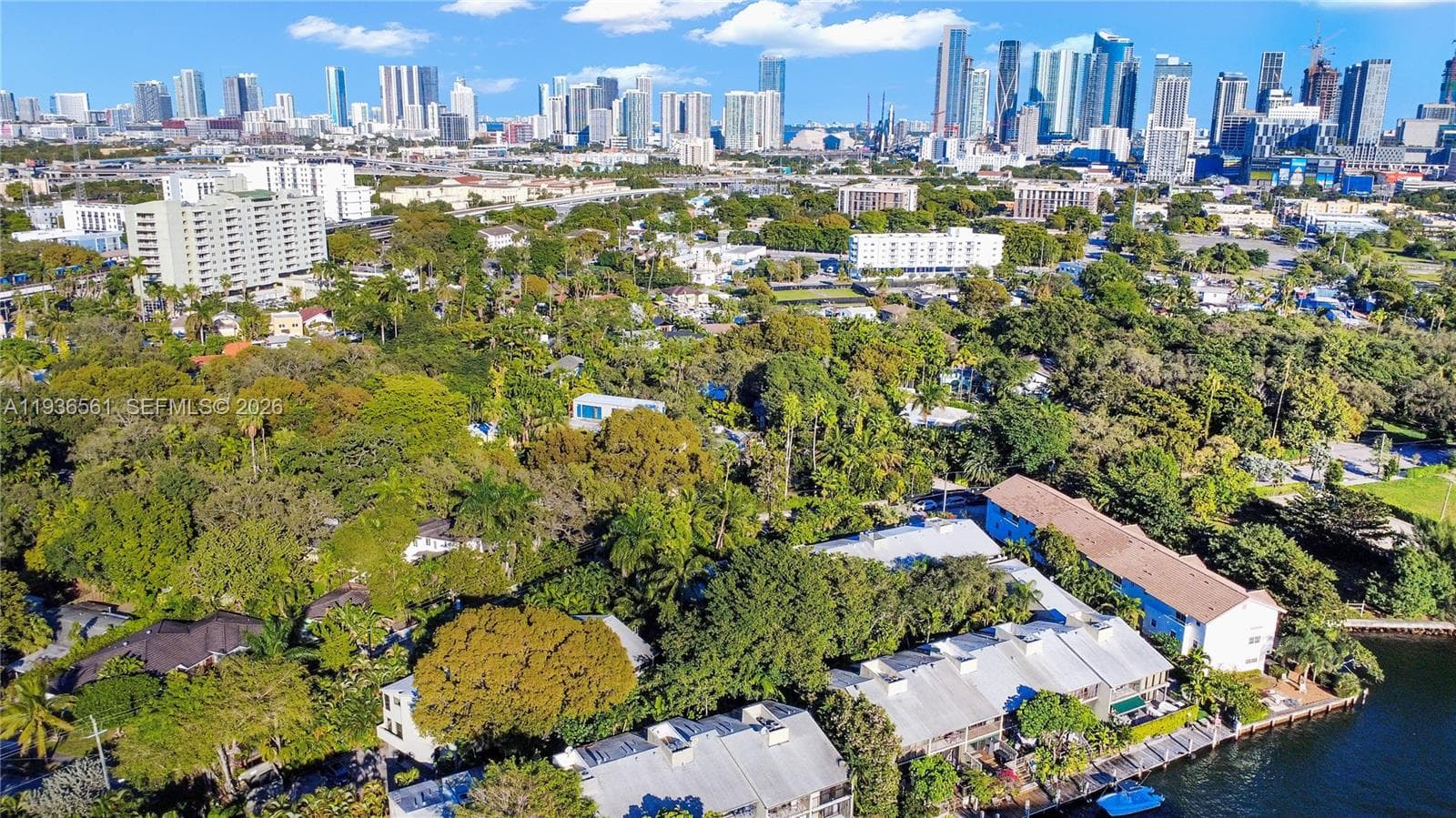 1000 NW N River Dr # 20, Miami FL 33136 photo 4