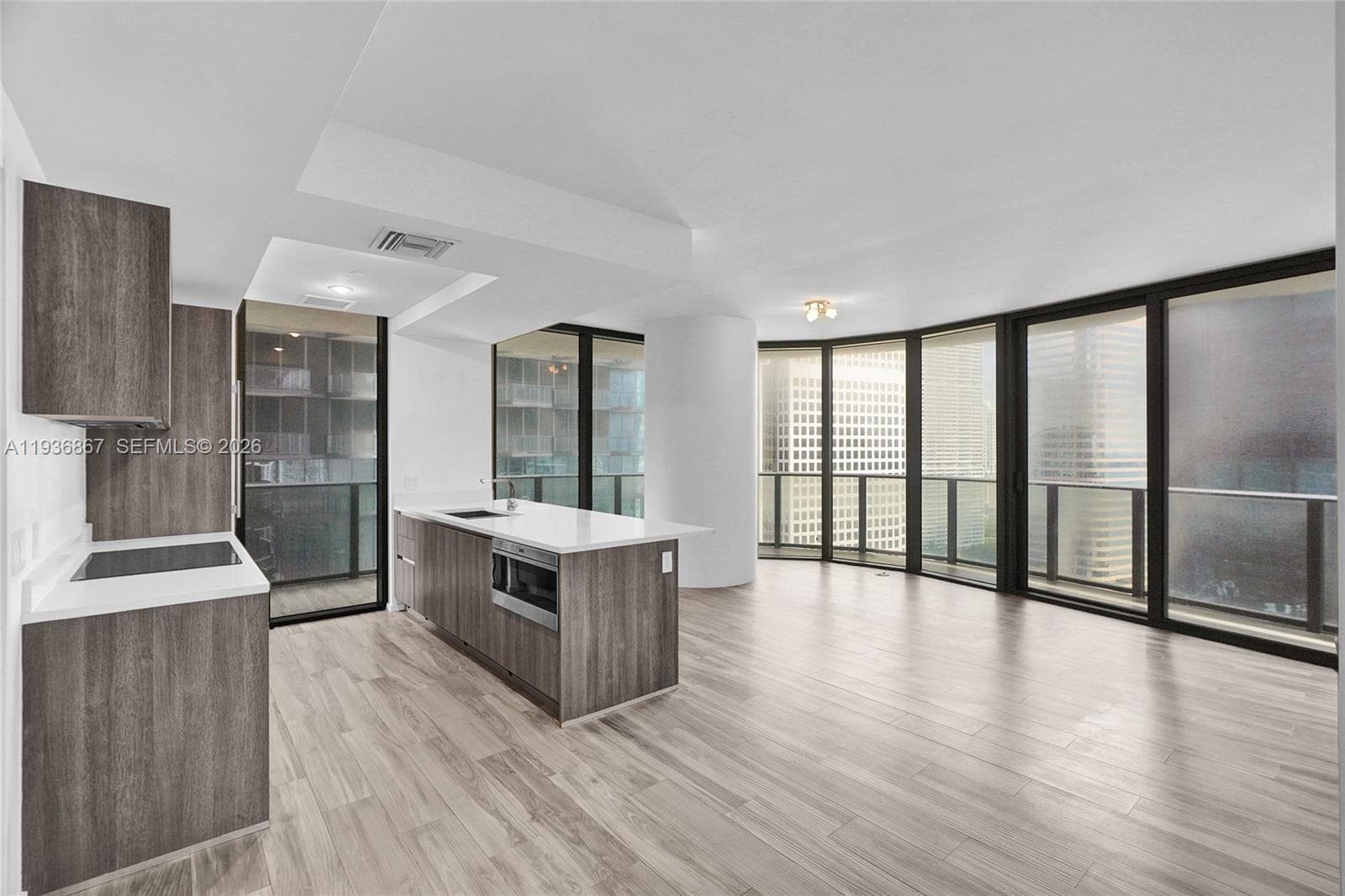 801 S Miami Ave # 2405, Miami FL 33130 photo 3