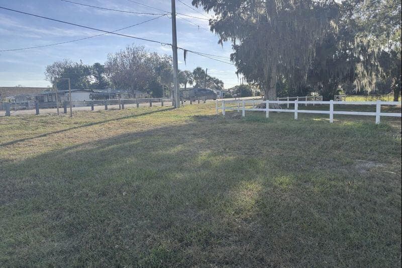 631 SE Us Highway 441, Okeechobee FL 34974 photo 2
