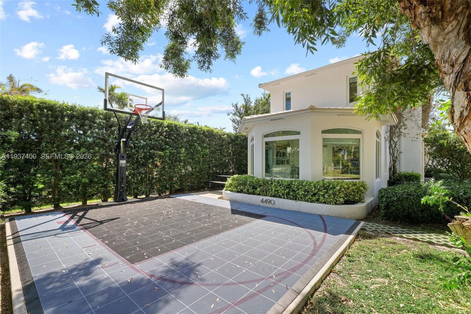4490 Royal Palm Ave, Miami Beach FL 33140 photo 3