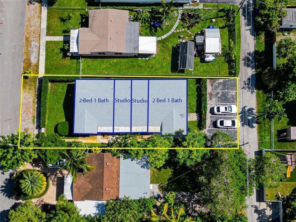 2432 Sherman Street, Hollywood FL 33020 photo 2
