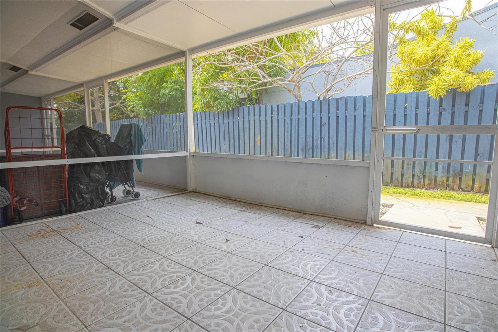 2432 Sherman Street, Hollywood FL 33020 photo 5