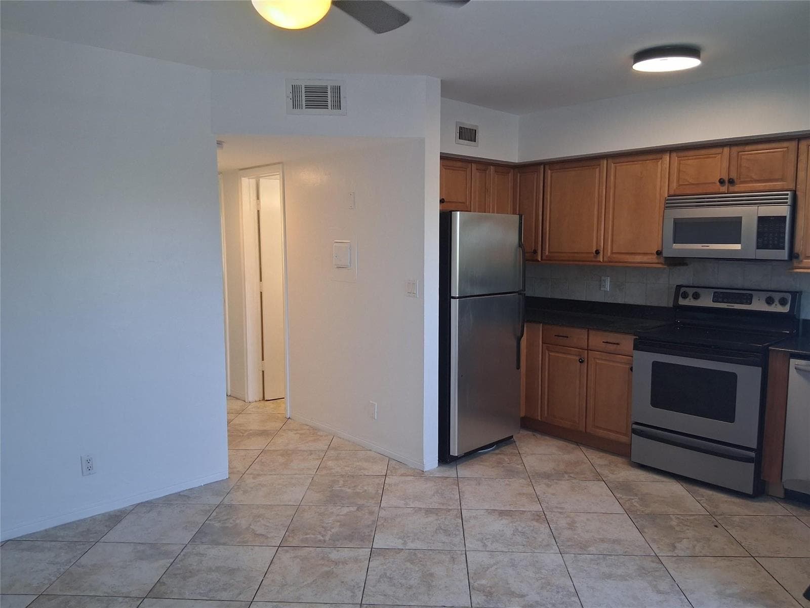 505 NE 20 Avenue # 217, Deerfield Beach FL 33441 photo 3