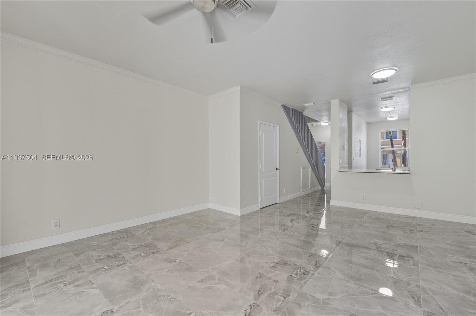 810 NE 212th Ter # 5, Miami, FL 33179 photo 3