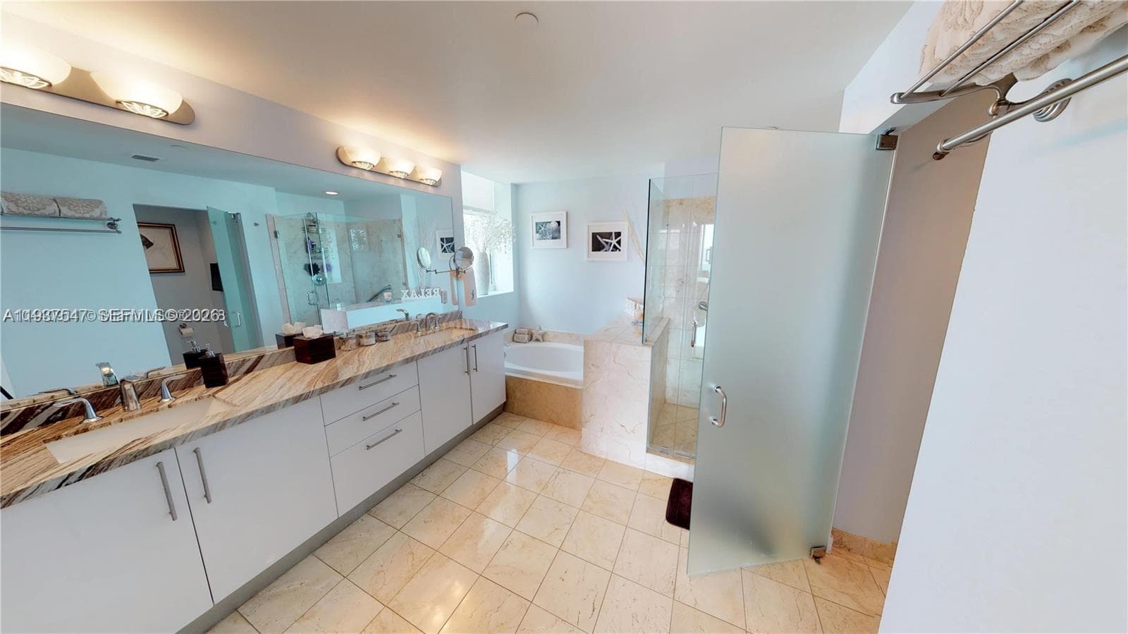3330 NE 190th St, Aventura FL 33180 photo 5