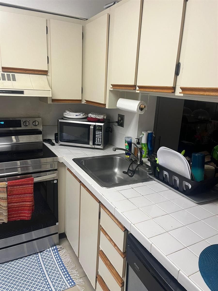 3053 N Oakland Forest Drive # 201, Oakland Park FL 33309 photo 3