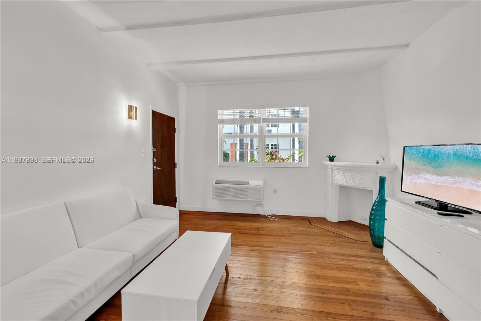 439 15th St # 2, Miami Beach FL 33139 photo 3