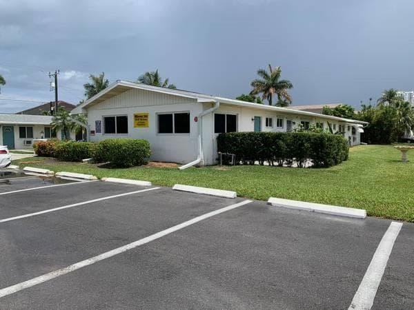 120 NE 10th Avenue # 1, Hallandale Beach FL 33009 photo 3
