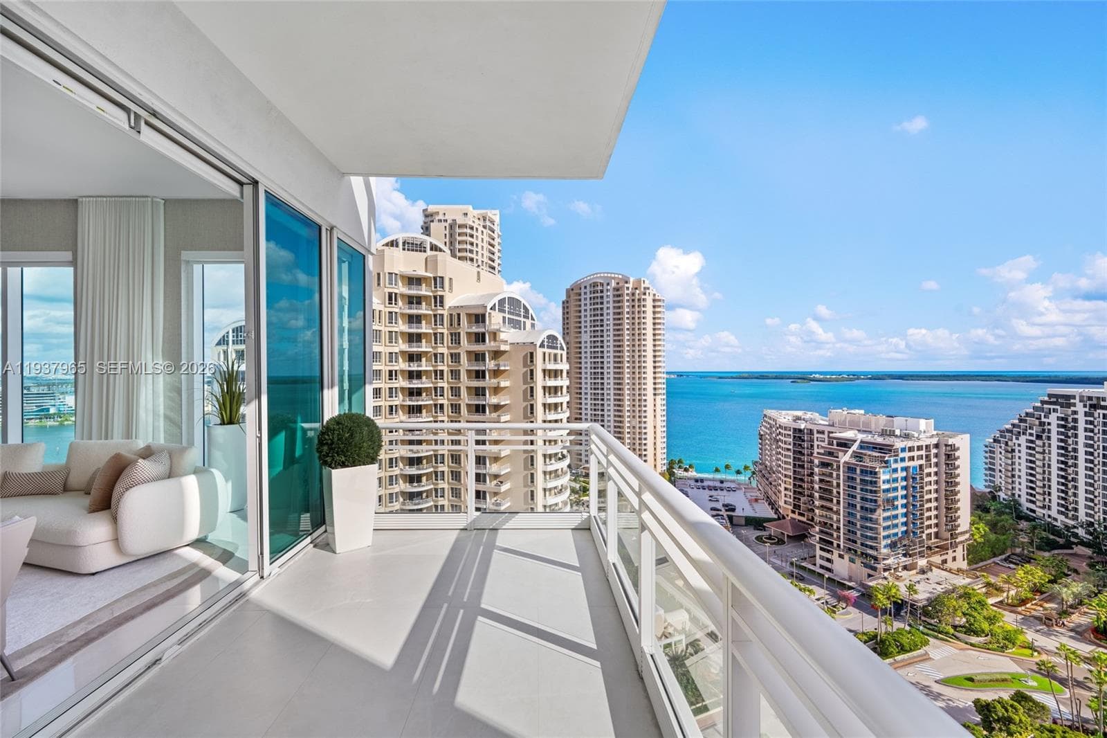 900 Brickell Key Blvd # 2004, Miami FL 33131 photo 5