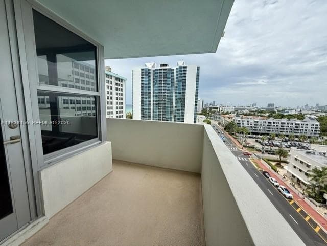 2899 Collins # 1114, Miami Beach FL 33140 photo 2