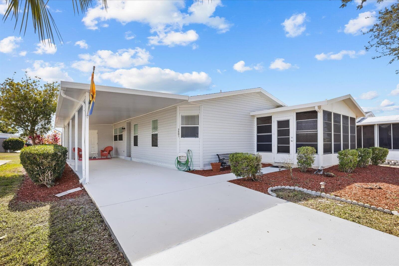 3805 Doral Court, Port St. Lucie FL 34952 photo 2