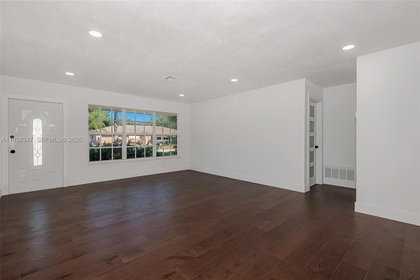 4360 NW 4th St, Plantation FL 33317 photo 5
