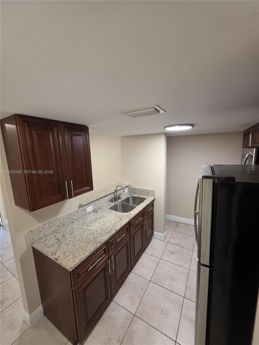 1990 NW 4th Ct # 7, Miami, FL 33136 photo 4