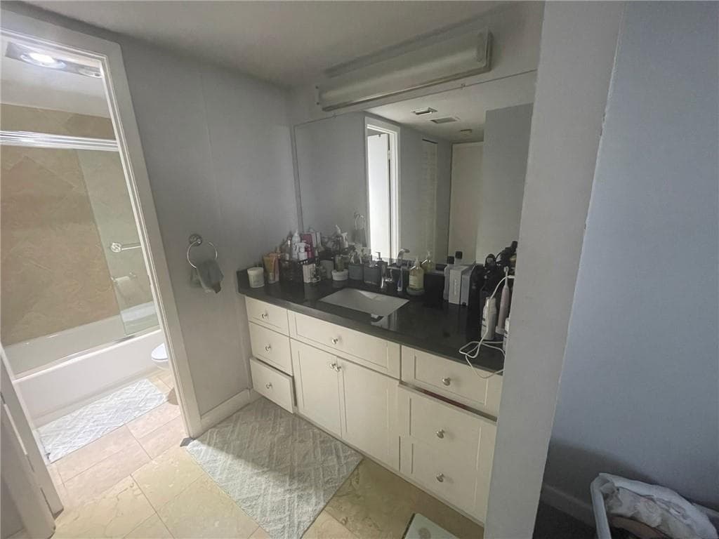 20301 W Country Club Drive # 1222, Aventura FL 33180 photo 3