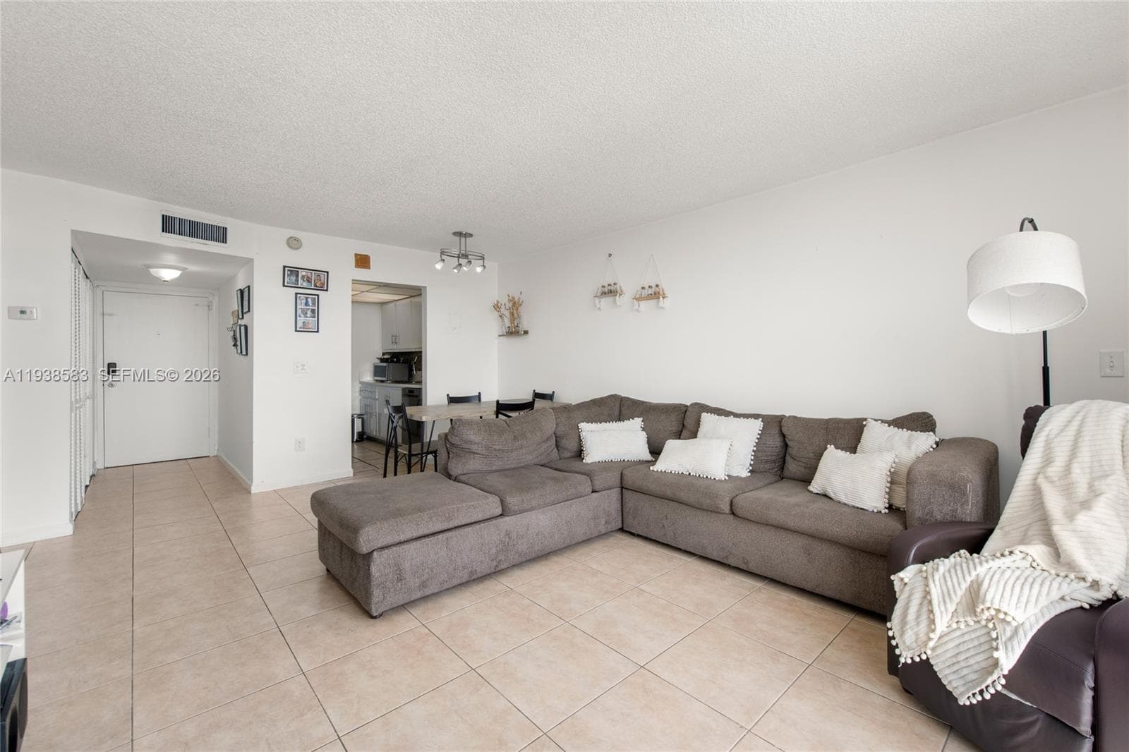 2350 NE 135th St # 1006, North Miami FL 33181 photo 5