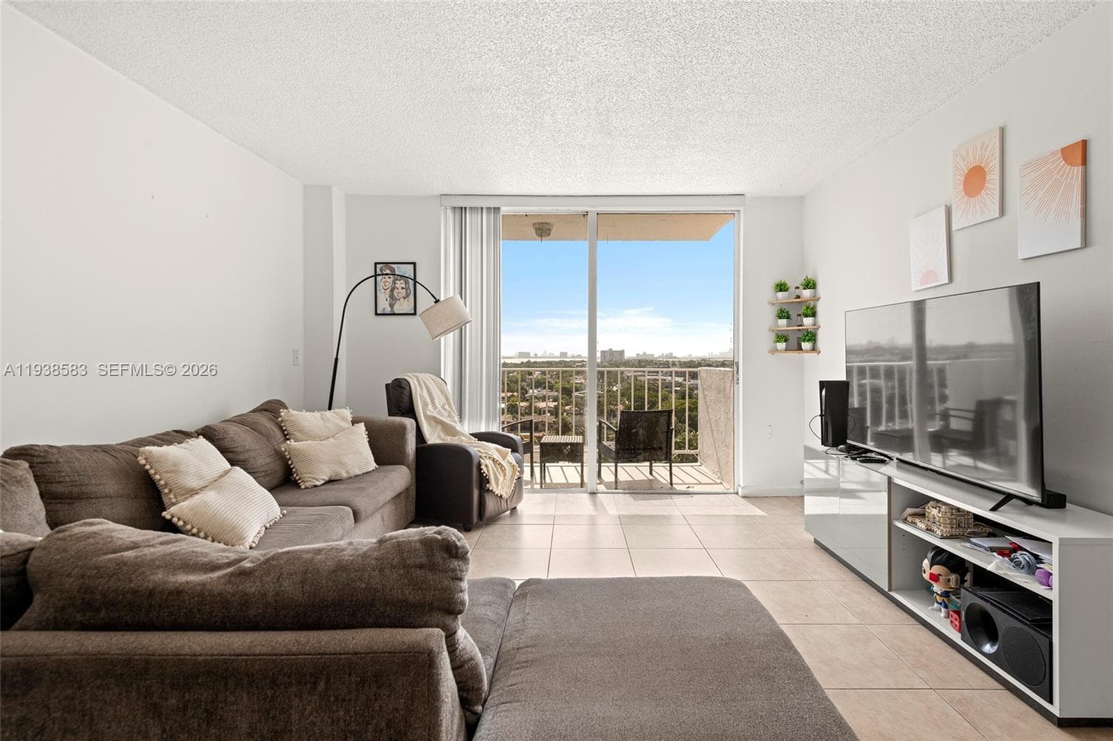 2350 NE 135th St # 1006, North Miami FL 33181 photo 4