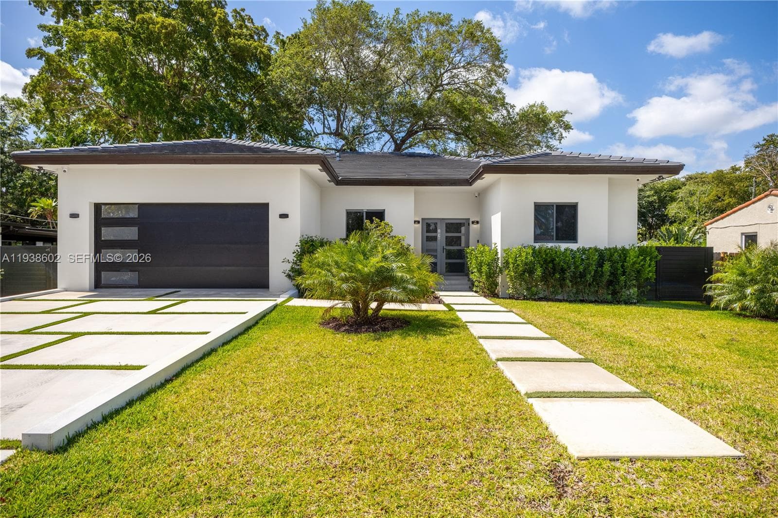 1030 NE 121st St, Biscayne Park FL 33161 photo 2